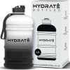 HYDRATE 2,2 Liter Sportwaterfles - Duurzaam En Extra Sterk - BPA Vrij - Ideaal Voor: Sportschool, Dieet, Bodybuilding, Buitensport, Wandelen En Kantoor - Grote Waterfles (mono). 1 HYDRATE 2,2 Liter Sportwaterfles - Duurzaam En Extra Sterk - BPA Vrij - Ideaal Voor: Sportschool, Dieet, Bodybuilding, Buitensport, Wandelen En Kantoor - Grote Waterfles (mono). -Bol Waterkoker Winkel 1200x1185 10