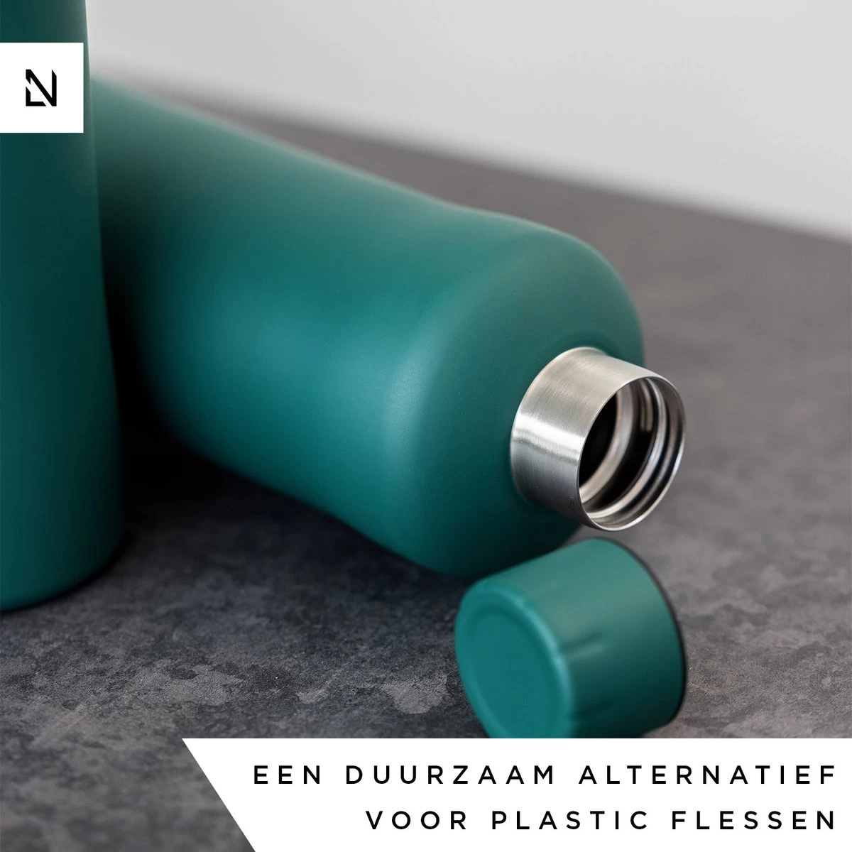 LARS NYSØM Roestvrijstalen drinkfles 'Bølge' 750ml Sage LARS NYSØM Roestvrijstalen Drinkfles 'Bølge' 750ml Sage -Bol Waterkoker Winkel 1200x1200 1131