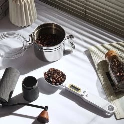 Merkloos Digitale Lepelweegschaal - Wit - Wegen - Supplementen Weegschaal - Weeglepel - Maatlepel - Lepelweegschaal - Lepelweger - Keukenweegschaal - Elektronische Nauwkeurige Weeglepel - Weegschaal - Digitale Maatlepel - Mealprep Weegschaal - MET BATTERIJ! -Bol Waterkoker Winkel 1200x1200 785