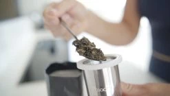 Reboottle - Tea - Drinkfles Met Theefilter - Thee Infuser - Theefles - 450ml - Beige/Rood -Bol Waterkoker Winkel 1200x682 3