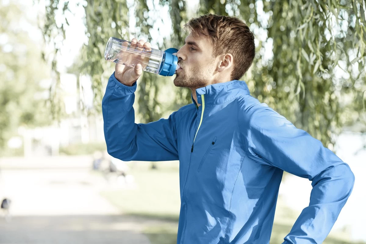 BRITA - Waterfilterfles VITAL - 0,6L - Blauw - inclusief 1 MicroDisc waterfilter BRITA - Waterfilterfles VITAL - 0,6L - Blauw - Inclusief 1 MicroDisc Waterfilter -Bol Waterkoker Winkel 1200x801 24