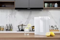 Philips Water Instant Water Filter - 3 L Inhoud, 1 L/min Snelle Doorstroming, Oplaadbaar Via USB-C -Bol Waterkoker Winkel 1200x802 1