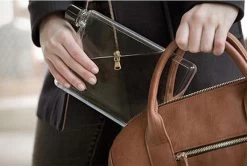 Waterfles Plat – Transparant – Minimalistisch Uiterlijk - Gemakkelijk Mee Te Nemen - Inhoud 420 Milliliter – 20 X 14,8 Cm 7 Waterfles Plat – Transparant – Minimalistisch Uiterlijk - Gemakkelijk Mee Te Nemen - Inhoud 420 Milliliter – 20 X 14,8 Cm -Bol Waterkoker Winkel 1200x806 2