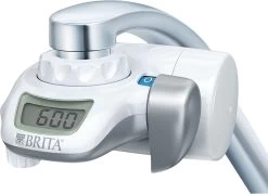 BRITA On Tap Faucet Filtration System - Uitstekend Smakend Gefilterd Water - Inclusief 1 BRITA ON TAP Kraanfilter - 600 Liter Water Gefilterd Per Patroon - Witte Kleur -Bol Waterkoker Winkel 1200x871