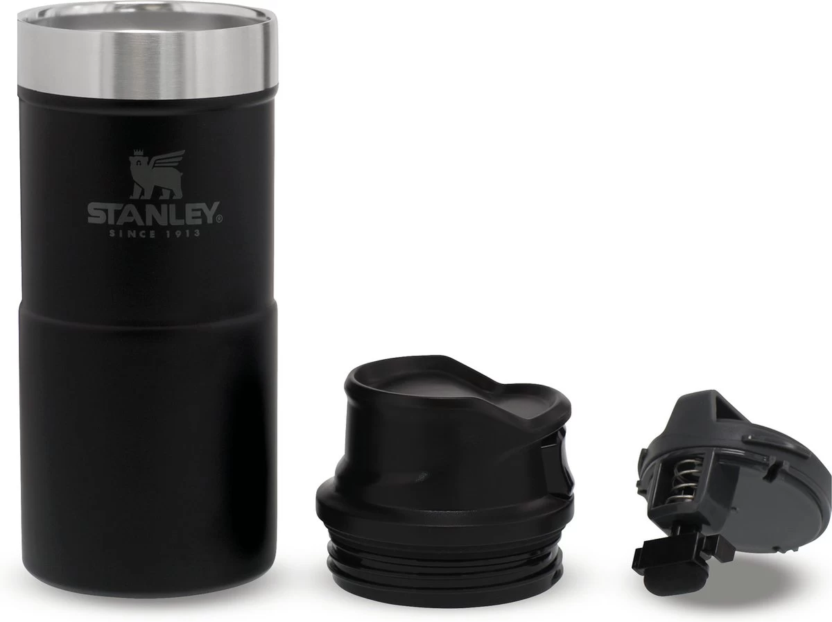 Stanley Trigger-Action Travel Mug 0.47L - thermosfles - Matt Black Stanley Trigger-Action Travel Mug 0.47L - Thermosfles - Matt Black -Bol Waterkoker Winkel 1200x897 2