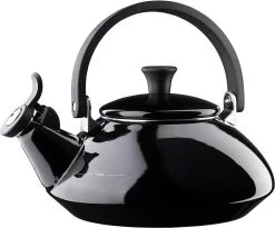 Le Creuset Fluitketels Zen Fluitketel Zwart, 1,5 Ltr -Bol Waterkoker Winkel 1200x997 1