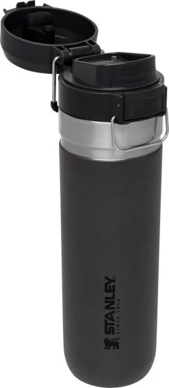 Stanley The Quick Flip Water Bottle 0,70L - Thermosfles - Charcoal 11 Stanley The Quick Flip Water Bottle 0,70L - Thermosfles - Charcoal -Bol Waterkoker Winkel 523x1200
