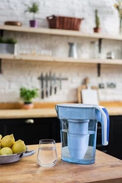 ZeroWater Waterkan - Met -TDS Meter - 1,7 L 4 ZeroWater Waterkan - Met -TDS Meter - 1,7 L -Bol Waterkoker Winkel 800x1200